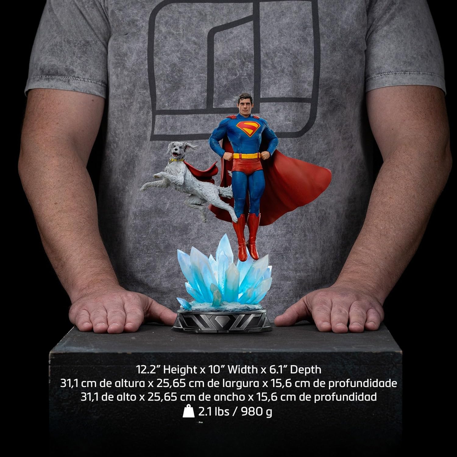 Iron Studios Superman und Krypto