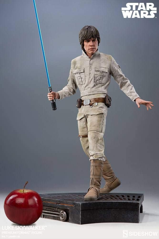 Sideshow Luke Skywalker Premium Format