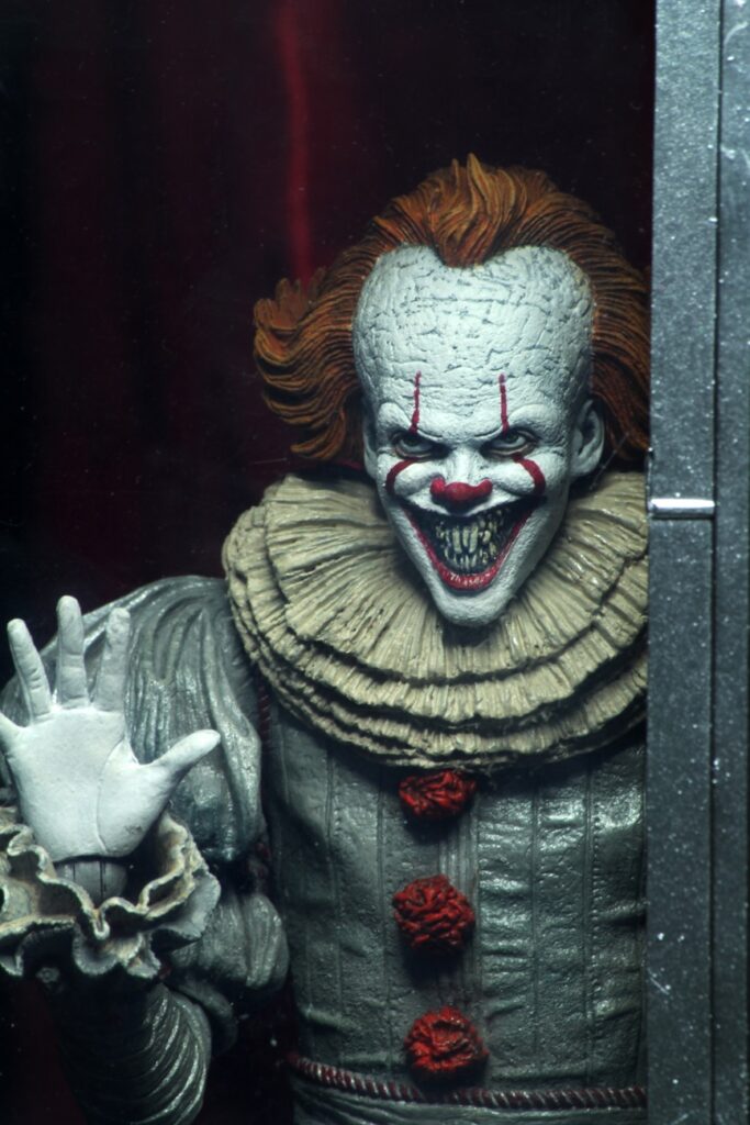 NECA - Pennywise Ultimate - IT Chapter Two 7 Zoll Actionfigur