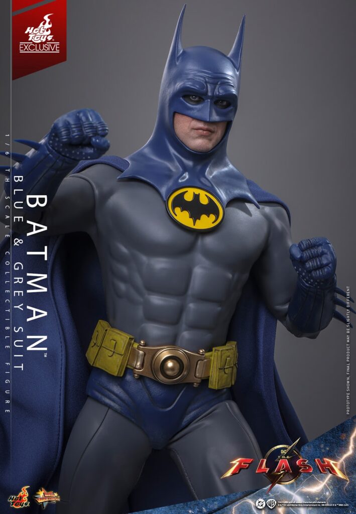 Hot Toys - Batman (Blue & Grey Suit) MMS834 - 1/6 Scale Figur aus The Flash - Jetzt kaufen - Limitiert 1.500 Stck.