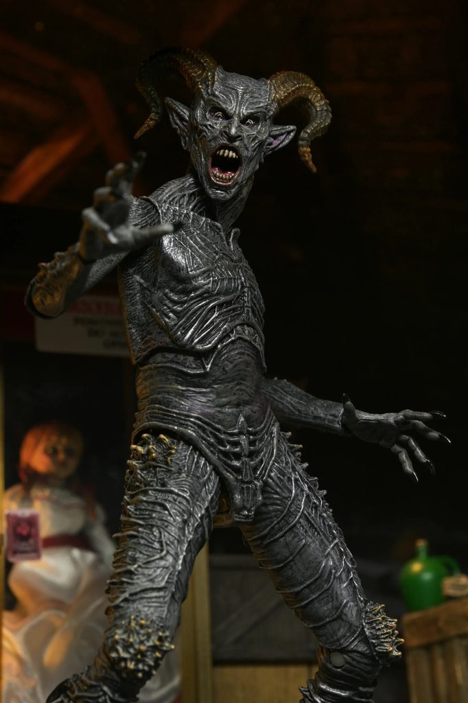NECA – Ultimate Malthus the Demon – 7″ Figur aus dem Conjuring-Universum mit drei Köpfen