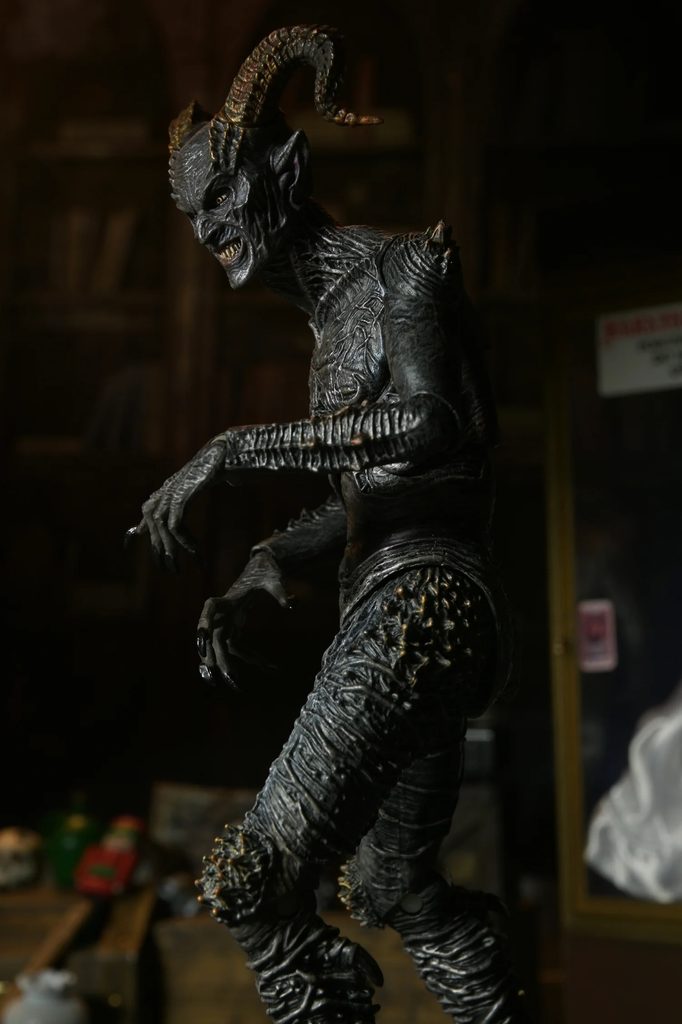 NECA – Ultimate Malthus the Demon – 7″ Figur aus dem Conjuring-Universum mit drei Köpfen