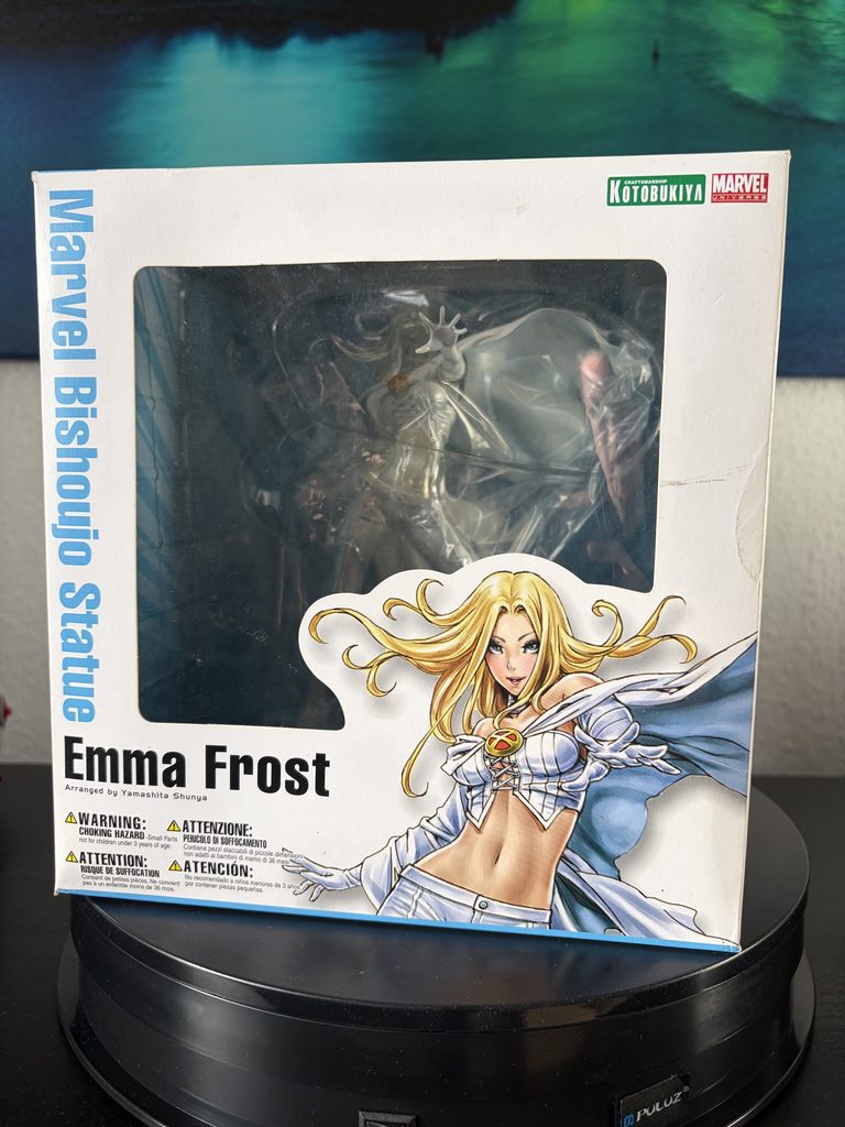 Kotobukiya - Emma Frost SDCC 2011 Exclusive Bishoujo